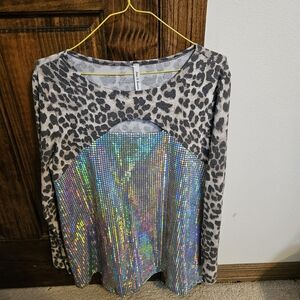 Now N Forever Leopard Print and Holographic Sequin Women's Blouse